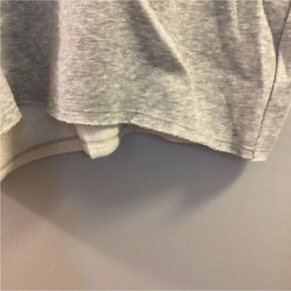 Tek Gear Fleece mid rise shorts Woman’s size 2X 
gray fleece pockets raw… - Picture 9 of 10